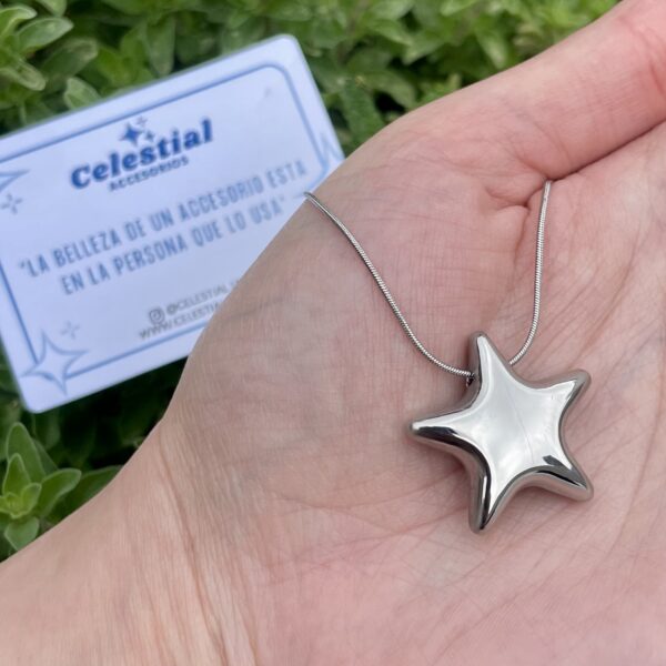 collar de acero quirúrgico con estrella