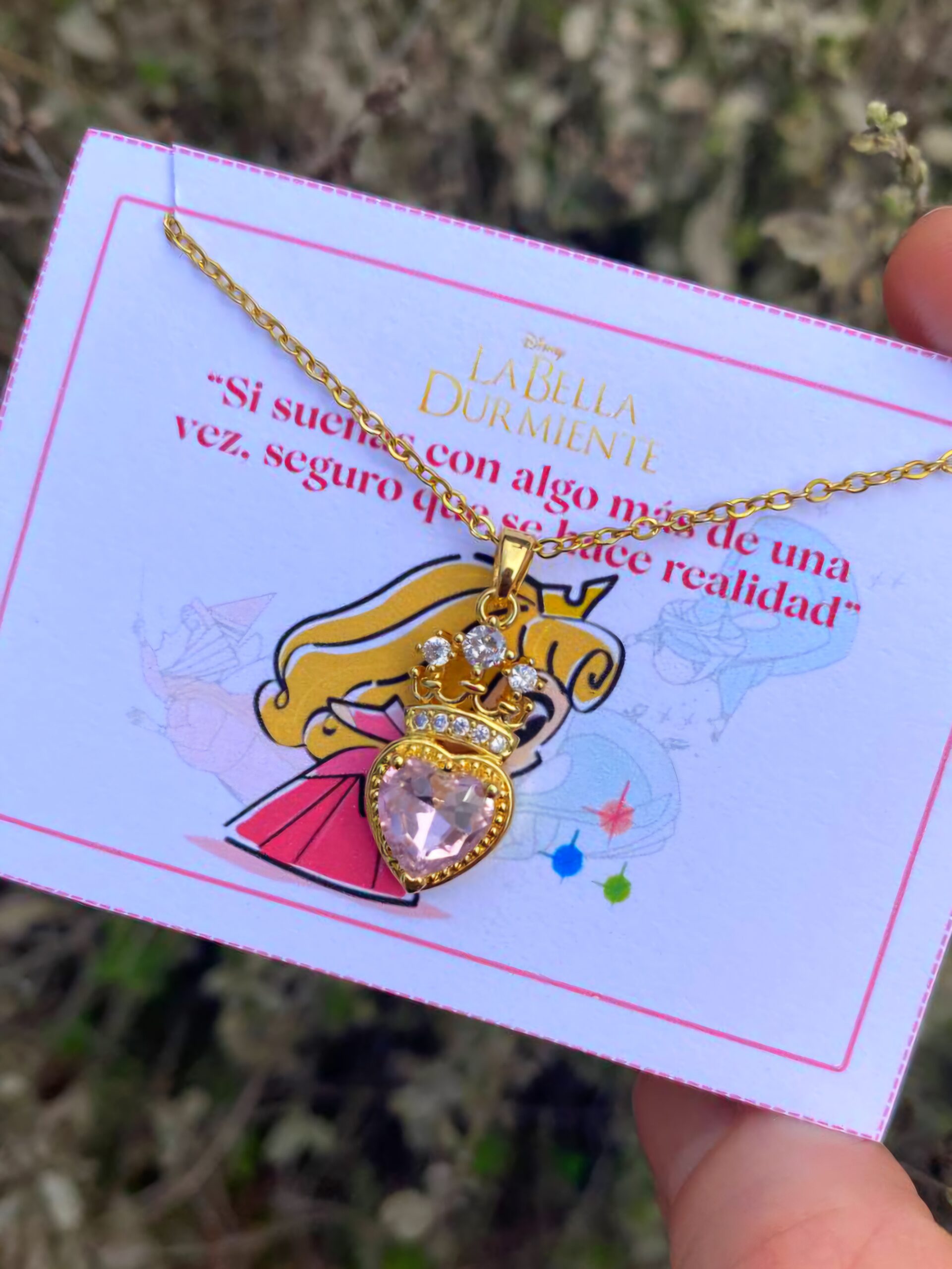 Collar de acero Princesa Aurora Bella durmiente enchapado en oro real 18k (2 modelos) - Imagen 3